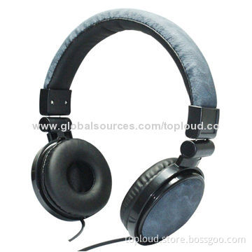 Great Headphones, Adjustable Headband Design, Crystal Clear and Stereo Sound, Glossy Surface